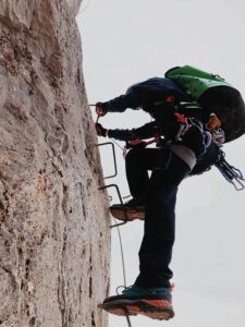 ¿Qué es una vía ferrata?