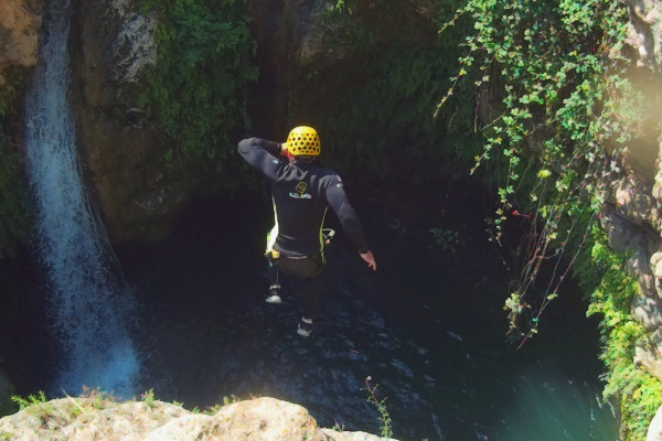 Saltos y Toboganes Naturales